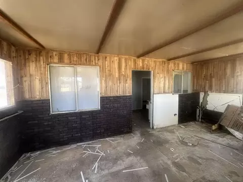 Living - 34047 175th St E, Llano, CA 93544 photo 1 of 4