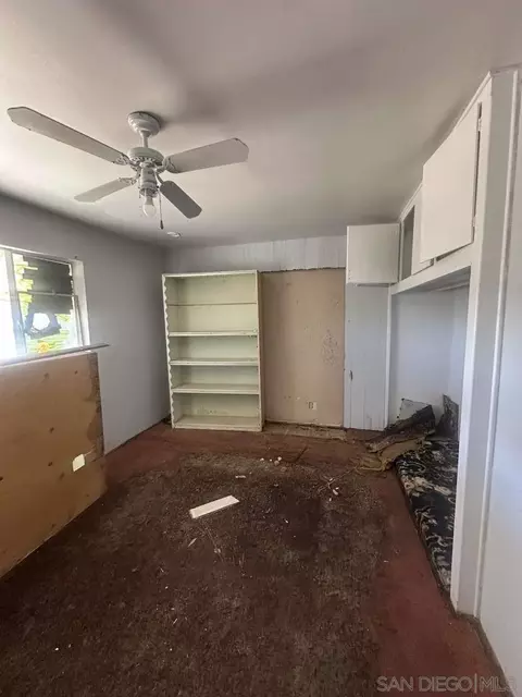 Bedroom - 34047 175th St E, Llano, CA 93544 photo 1 of 6