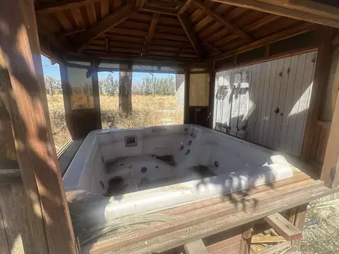 Exterior - 34047 175th St E, Llano, CA 93544 photo 5 of 15