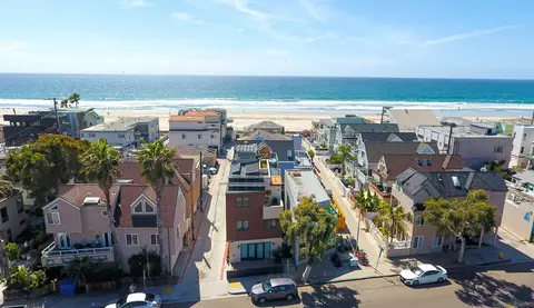 3828 Mission Blvd, San Diego, CA 92109