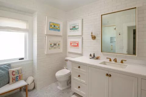 Bath - 527 Ocean Blvd, Coronado, CA 92118 photo 5 of 7