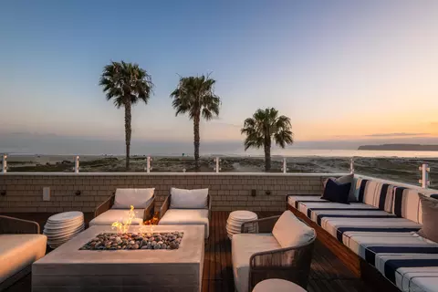 527 Ocean Blvd, Coronado, CA 92118