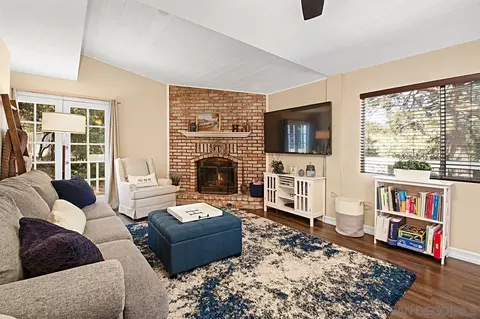 Living - 8025 Lilac Ln, Pine Valley, CA 91962 photo 3 of 3