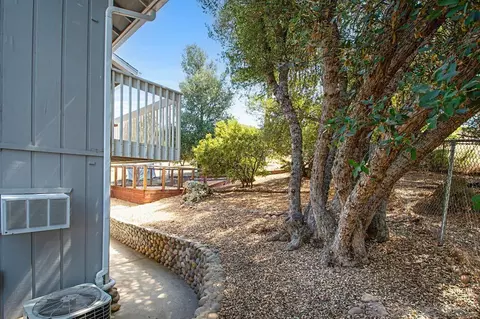 Exterior - 8025 Lilac Ln, Pine Valley, CA 91962 photo 13 of 18