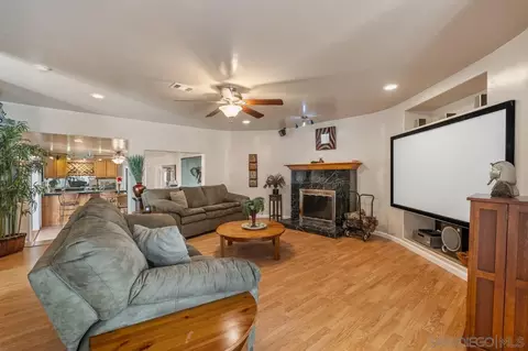 Living - 10880 Hess Dr, La Mesa, CA 91941 photo 2 of 5