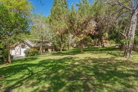 Exterior - 10880 Hess Dr, La Mesa, CA 91941 photo 9 of 26