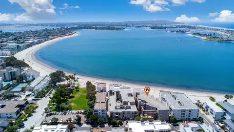1221 Parker Pl UNIT 6, San Diego, CA 92109