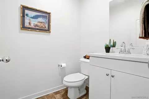 Bath - 4129 Sitio Flor, Oceanside, CA 92057 photo 1 of 3