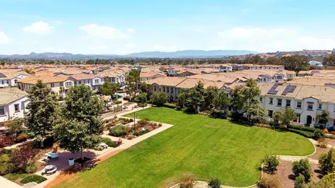 View/Area - 4129 Sitio Flor, Oceanside, CA 92057 photo 2 of 5