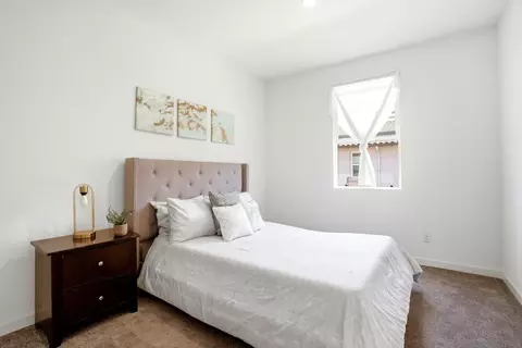Bedroom - 4129 Sitio Flor, Oceanside, CA 92057 photo 5 of 6