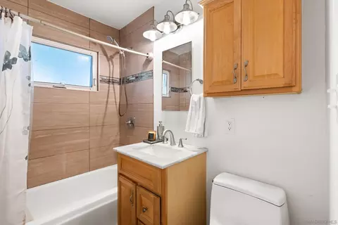Bath - 9451 San Francisco St, Spring Valley, CA 91977 photo 1 of 1