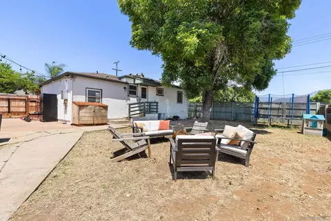 Exterior - 9451 San Francisco St, Spring Valley, CA 91977 photo 4 of 9