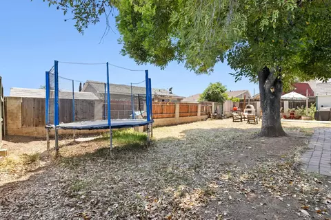 Exterior - 9451 San Francisco St, Spring Valley, CA 91977 photo 2 of 9