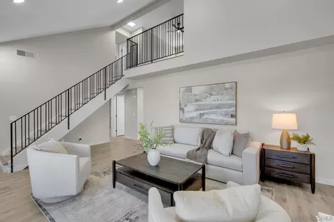 Living - 13322 Via Mark, Poway, CA 92064 photo 2 of 5