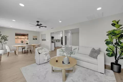 Living - 13322 Via Mark, Poway, CA 92064 photo 5 of 5