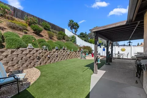 Exterior - 9254 Shadow Hill Rd, Santee, CA 92071 photo 5 of 8
