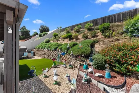 Exterior - 9254 Shadow Hill Rd, Santee, CA 92071 photo 7 of 8