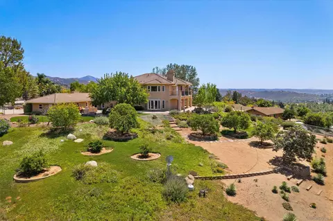 Exterior - 13852 Northcrest Ln, Poway, CA 92064 photo 13 of 16