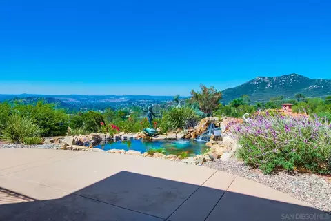 View/Area - 13852 Northcrest Ln, Poway, CA 92064 photo 1 of 11