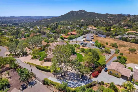 View/Area - 13852 Northcrest Ln, Poway, CA 92064 photo 8 of 11