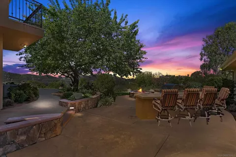 Exterior - 13852 Northcrest Ln, Poway, CA 92064 photo 5 of 16