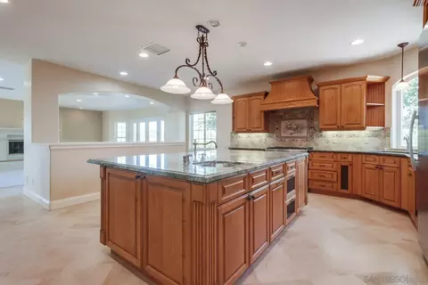 Kitchen - 13852 Northcrest Ln, Poway, CA 92064 photo 3 of 3