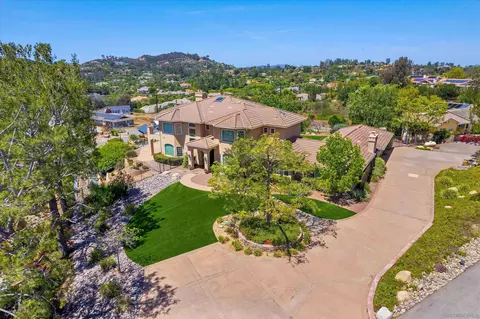 View/Area - 13852 Northcrest Ln, Poway, CA 92064 photo 2 of 11