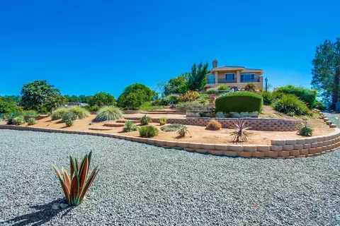 Exterior - 13852 Northcrest Ln, Poway, CA 92064 photo 7 of 16