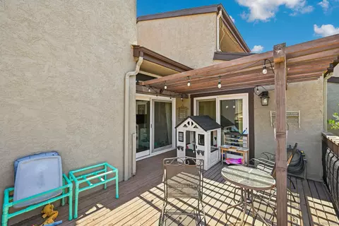 Exterior - 15823 Davis Cup Ln, Ramona, CA 92065 photo 4 of 5