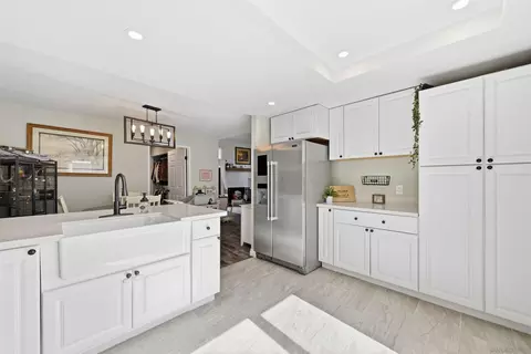 Kitchen - 15823 Davis Cup Ln, Ramona, CA 92065 photo 4 of 4