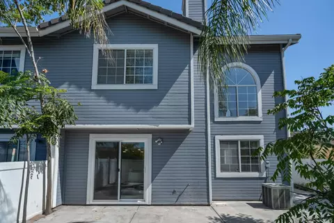 Exterior - 12875 Carriage Heights Way, Poway, CA 92064 photo 4 of 8