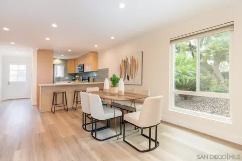 Dining - 236 B, Coronado, CA 92118 photo 3 of 3