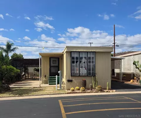 450 E Bradley #36, El Cajon, CA 92021