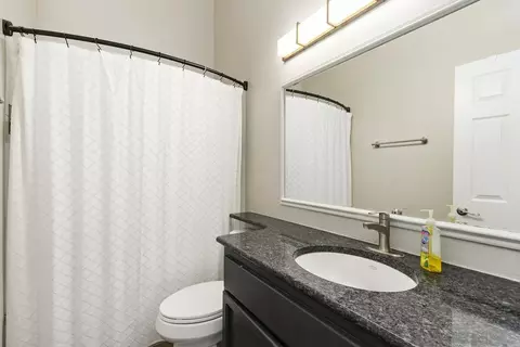 Bath - 40110 Cannes Ct, Temecula, CA 92591 photo 1 of 2