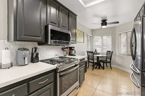 Kitchen - 40110 Cannes Ct, Temecula, CA 92591 photo 2 of 4