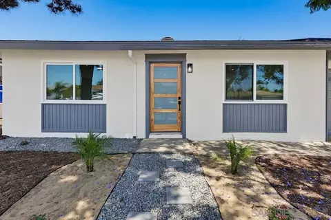 Exterior - 569 Gold Dr, Oceanside, CA 92057 photo 6 of 19