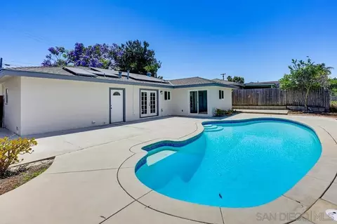 Exterior - 569 Gold Dr, Oceanside, CA 92057 photo 10 of 19