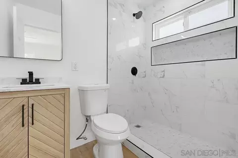 Bath - 569 Gold Dr, Oceanside, CA 92057 photo 1 of 4