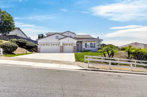 Exterior - 1432 Belmont Park Rd, Oceanside, CA 92057 photo 4 of 13
