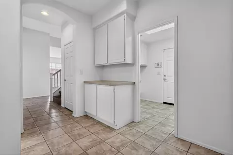 Entry Way - 1432 Belmont Park Rd, Oceanside, CA 92057 photo 3 of 5