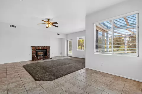 Living - 1432 Belmont Park Rd, Oceanside, CA 92057 photo 9 of 11