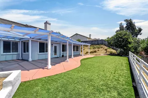 Exterior - 1432 Belmont Park Rd, Oceanside, CA 92057 photo 11 of 13