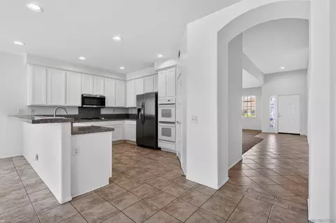Entry Way - 1432 Belmont Park Rd, Oceanside, CA 92057 photo 1 of 5