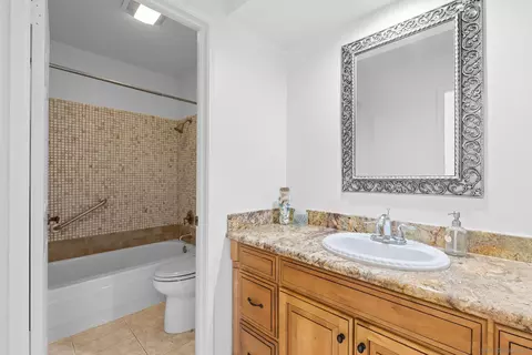 Bath - 2714 Olympia, Carlsbad, CA 92010 photo 1 of 3