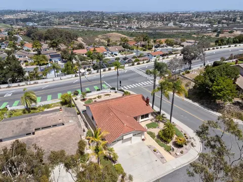View/Area - 2714 Olympia, Carlsbad, CA 92010 photo 1 of 6