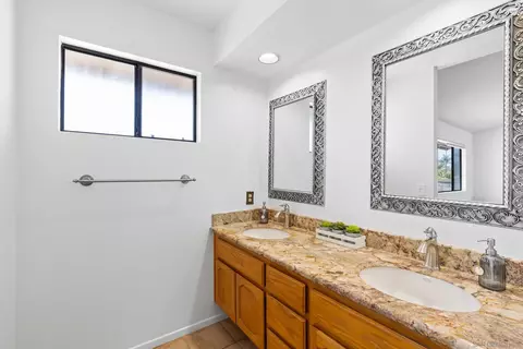 Bath - 2714 Olympia, Carlsbad, CA 92010 photo 2 of 3