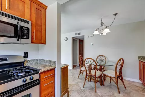 Dining - 9837 Caspi Gardens Dr 7, Santee, CA 92071 photo 1 of 2