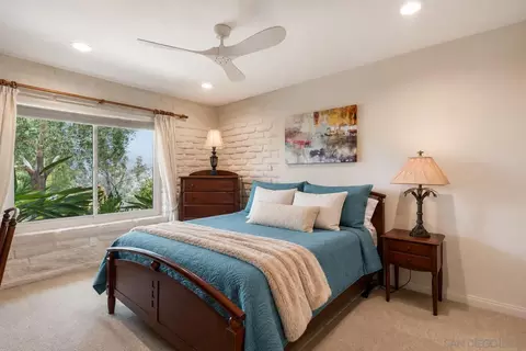 Bedroom - 2422 Peet Ln, Escondido, CA 92025 photo 3 of 5