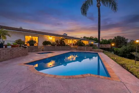 Exterior - 2422 Peet Ln, Escondido, CA 92025 photo 1 of 12