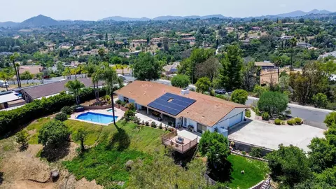 View/Area - 2422 Peet Ln, Escondido, CA 92025 photo 3 of 5